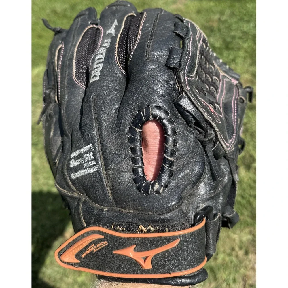 Mizuno Finch GPP257D3 12.5 Softball Glove Black Basket-Web Youth Girls RHT